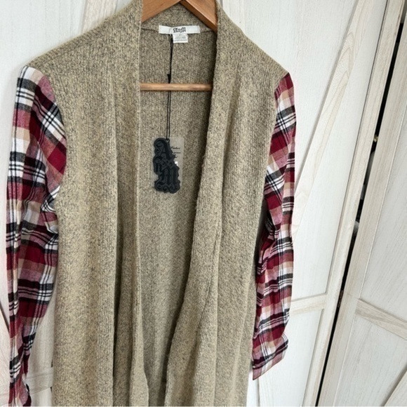 ✨NWT plaid knit cardigan beige sweater S - Picture 3 of 12